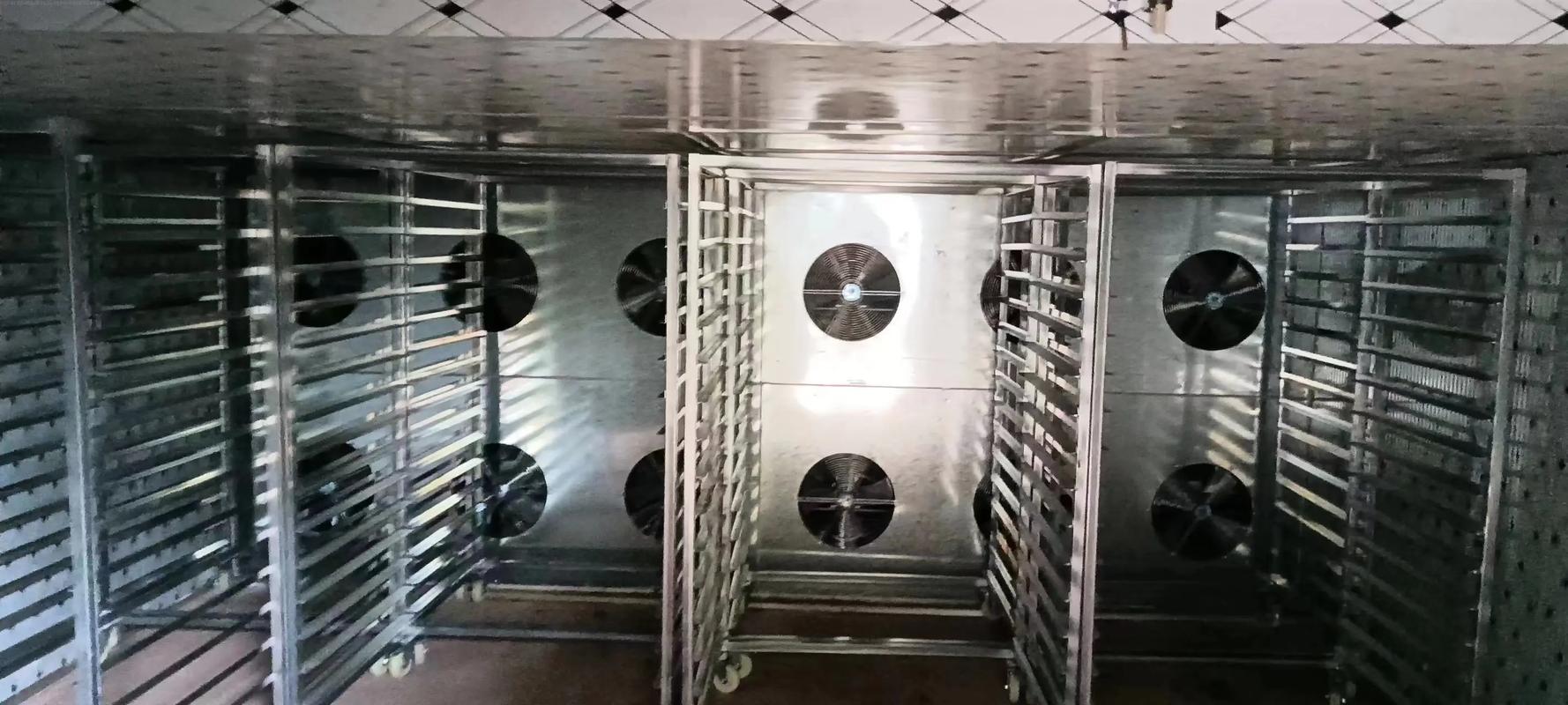 果蔬烘干機直銷10年烘干設(shè)備銷售經(jīng)驗烘干設(shè)備,環(huán)境自然,外界